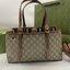 GUCCI GG Emblem small tote bag กระเป๋าทรงโท้ทสะพายไหล่รุ่นใหม่ ขนาดกำลังสวย ใส่ของได้แบบจุกๆ หูสะพายปรับและถอดออกได้ เก๋มากๆ คลาสสิคไม่มีเบื่อ