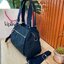 Kipling Damen Orelie Henkeltasche รุ่น K15257 กระเป๋าถือ/สะพาย Crossbody ขนาดกำลังดี หูกระเป๋ายาวสามารถคล้องบ่าได้ วัสดุpolymode100% ผ้ากันน้ำ กระเป๋ามีน้ำหนักเบา มีช่องซิป ด้านหน้า และ ด้านหลัง ภายในแบ่งเป็น 3 ช่องหลักใช้งาน ช่องซิปกลางแยกเป็นสัดส่วน จุข