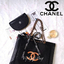 สีพิ้งค์โกลด์สุดหรู **ถึงไทยแล้วค่ะ ---- ซื้อ1ได้ถึง2 !!! ---- Chanel Shopping Ribbin bag Chain With + Cosmetic Pouch กระเป๋าสะพายใบใหญ่ทรง Shopping พร้อมกระเป๋าใส่เครื่องสำอางค์ ใบเล็ก จากงานพรีเมี่ยมกิ้ฟของแท้นำเข้าจาก Chanel Perfume Counter ใบใหญ่วัสดุ
