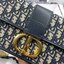 หนังแท้ CHRISTIAN DIOR 30 MONTAIGNE BAG Oblique Jacquard เอกลักษณ์ของความหรู น้ำหนักเบา ไอเท็มหายาก!! Best seller!! ยกให้น้องเลย!! ดีไซน์เรียบหรูในความเป็นเอกลักษณ์ ใช้งานง่าย สะดวก ได้ทุกโอกาส แนะนำเป็น everyday bag ติดตัวไว้เลยจ้าสาวๆ พร้อมส่งที่ไทย ภาพ
