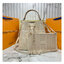 ORI หนังแท้ | LV NeoNoe MM bag Eden Beige กระเป๋าสะพายทรงบัคเก็ตสวยโดดเด่นเป็นเอกลัษณ์ ปรับดีไซน์ใหม่ให้มีลายเส้นโทนสีเดียวกัน อิดิชันนี้มาพร้อมเฉดสีเรียบง่ายใช้งานได้หลากหลายโอกาส