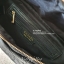 รุ่นใหม่ส่งท้ายปีกับ CHANEL CAVIER WAIST BAG งาน VIP GIFTจากเคาเตอร์้แบรนด์ดังระดับโลก ทรงคาดอกสุดหรู หนังคาเวียร์เต็มใบ อะไหล่ทอง เปิดปิดด้วยซิปสีทอง ด้านในใส่ขอฃจุกจิก กระเป๋าสตางค์แบบสั้นและโทรศัพท์ได้ทุกรุ่นค่ะ มาพร้อมสายสะพายแบบสายโซ่ทองและสายคาดแบบห