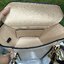 GUCCI Mini bamboo top handle tote bag กระเป๋าสะพายทรงตะกร้า หูจับลายไม้ไผ่ตัดสีได้อย่างลงตัว ถือแล้วดูขับผิวสวยงาม งานหนังแท้หนังเงาดูแพง ให้ความรู้สึกถึงงานฝีมือที่โดดเด่น ด้วยฐานทรงหกเหลี่ยม พร้อมส่งที่นี่ก่อนใคร รีบจับจองเลยน้า