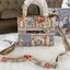 DIOR WOMEN MEDIUM LADY D-LITE BAG VIP GIFT WITH PURCHASE (GWP) พรีเมี่ยมกิ้ฟ Limited Edition จาก DIOR DUTYFREE COUNTER วัสดุหนังแท้ Calfskin หุ้มด้วยผ้า Cannage อีกชั้นและปักลวดลาย 'Dior Palm' กระเป๋า Lady D-Lite ผสมผสานความสง่างามและคลาสสิกที่เ
