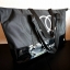 New! กระเป๋าใบใหญ่ทรง Tote จากแบรนด์ Chanel VIP gift Bag ของแท้ 100% ทำจากผ้าหนา Polyester ฐานล่างกระเป๋าทำจากหนังแก้วผิวมันเงา สวยหรู สกรีนโลโก้ชาแนลหน้าหลัง หัวซิปปั้มโลโก้ ด้านในเป็นช่องกว้าง และมีอีกหนึ่งช่องเก็บของ รุ่นนี้สะพายไหล่ สวยมาก น้ำหนักเบา 
