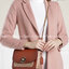 COACH C0827 MADISON SHOULDER BAG IN SIGNATURE CANVAS กระเป๋าสะพายข้าง รุ่นยอดฮิต ไซส์ใหญ่จุใจ ดีไซน์สวย โดดเด่นด้วยตัวล็อครูปดอกไม้ ตกแต่งตัดกันกับลายซีอย่างลงตัว วัสดุหนังแท้สลับหนังแคนวาสเคลือบลาย ภายในแบ่งสัดส่วนให้อย่างดี มาพร้อมสายสะพายในตัว ปรับใช้ไ