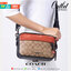 COACH GRAHAM CROSSBODY IN COLORBLOCK SIGNATURE ((83133)) พร้อมส่งค่ะ! กระเป๋าสะพายครอสบอดี้ร์ หนังแท้อย่างดี นิ่มมือค่ะ ด้านหน้ามีหนึ่งช่องซิปซ่อนใส่ของจุกจิก เปิดปิดช่องหลักแบบซิปที่จับมีเชือกผูกเพื่อให้ง่ายต่อการรูดค่ะ ภายในโล่งสามารถใส่กระเป๋าเงินใบยาว