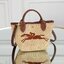 Longchamp Le Pliage Paris-St Tropez Handtasche มาแร้ววววใหม่ล่าสุดนุ้งมินิ ตัลร๊ากกก วัสดุสาน ด้านหน้าปักโลโก้ม้าอันเป็นสัญลักษณ์ของแบรนด์ ทนทานแข็งแรง ใบมินิ น้ำหนักเบา จุของได้เยอะ ใส่กระเป๋าตังค์ โทรศัพท์ iphone+ ได้ ภายในโล่ง มีสายสะพายไหล่ Crossbody 