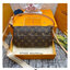 หนังแท้ LOUIS VUITTON POCHETTE น้องน่ารักน่าใช้มากๆ กระเป๋าหิ้ว//คล้องไหล่//สะพายข้าง//หรือถือแบบคลัท ชิลๆได้เลยค่า หนังแกะแท้นิ่มสวย เปิดปิดกระเป๋าแบบซิป ภายในสามารถใส่กระเป๋าเงินใบกลางได้; มือถือได้;พาสปอร์ตได้;ของจำเป็นจุกจิกสาวๆได้เยอะเลยนะคะ;พร้อมช่อ
