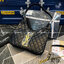 YSL maxi shopping bag in quilted lambskin / YSL tote bag กระเป๋าสะพาย YSL ทรงชอปปิ้งมาใหม่ หน้าติดโลโก้แบรนด์สีทอง ใช้งานง่าย จุของได้เยอะเลยค่ะ สาวๆนักช็อปห้ามพลาดน้า งานหนังซอร์ฟสวย ภาพสินค้าถ่ายจากงานขายจริง ใช้งานต่างประเทศได้