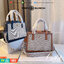 TORY BUTCH SMALL WALKER CANVAS กระเป๋าถือ หรือสะพาย TORY BURCH เปิด - ปิดกระเป๋าด้วยกระดุมแม่เหล็ก ด้านในแบ่งเป็น 3 ช่อง มีช่องซิปตรงกลาง และมีช่องซิปเล็กอีก 1 ช่อง ช่องใส่ของ 1 ช่อง หูจับสูง 14 cm มาพร้อมสายสะพายยาว สามารถถอดและปรับได้ Free Size ค่ะ