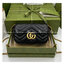 หนังแท้ GUCCI GG Marmont Super Mini กระเป๋าสะพายข้างใบเล็ก น้องมินิ น่ารั๊กมุ้งมิ้ง วัสดุหนังแท้เชฟรอน สายสะพายแบบโซ่ อะไหล่ทองหรูหรา ด้านหน้าประดับโลโก้แบรนด์หรู ทนทาน แข็งแรง น้ำหนักเบา น่ารักมุ้งมิ้ง ไม่ควรพลาดเลยค่า ภาพสินค้าถ่ายจากงานขายจริง ใช้งานต่