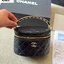 Chanel Mini Vanity Crossbody Bag กระเป๋าสะพายทรงกลมวานิตี้ น่ารักสุดลัคชู หรูหราเกินเรื่อง พร้อมหูจับร้อยโซ่สีทอง ขนาดกำลังสวย รูปทรงคลาสสิคใช้งานได้สะดวก