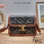 CELINE Classique Triomphe Bag / CELINE TRIOMPHE BAG MEDIUM IN TRIOMPHE CANVAS AND CALFSKIN ไม่มีไม่ได้เลยกับไอเท็มสุดคลาสสิค ที่รอบนี้จัดให้ไซส์ใหญ่กว่าเดิม กระเป๋าสะพาย สวยอยู่ทรง ดีไซน์เป็นธรรมชาติ เนเชอรัลโทน