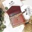 COACH FACTORY SHORT WALLET กระเป๋าสตางค์รุ่นใหม่ล่าสุดจาก Coach Factory Outlet ขนาดกำลังดี พกพาสะดวก ดีไซน์สวยน่าใช้ วัสดุหนังแท้เปิดปิดด้วยฝาปิด Envelop กระดุมด้านหน้ามีโลโก้แบรนด์ด้านหลังมีช่องซิปใส่เหรียญ หัวซิปแบรนด์ ภายในมีช่องใส่ธนบัตรใส่แบงก์พันได้