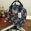 Cath Kidston Mini Backpack Bag กระเป๋าเป้ size mini สไตล์ Vintage สุดฮิต วัสดุ Canvas เคลือบ ทนทาน ดูแลรักษาง่าย มีหูหิ้ว ด้านหน้ามีช่องซิป เปิดปิดกระเป๋าด้วยซิป ภายในมีช่องซิปเล็ก ใน่กระเป๋าสตางค์ใบยาวได้ ใบนี้จะถือหรือสะพายก็ดูดีค่ะ