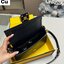 FENDI Baguette Leather Bag กระเป๋าสะพายทรงแบคเกตต์ หนังเรียบสวย อีกหนึ่งรุ่นใหม่ ปังไม่ไหวจ้าแม่!! เรียบหรูและคลาสสิคในตัว มาพร้อมสาย 2 แบบ สำหรับคล้องแขน และสายครอสบอดี้
