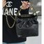 Chanel 23P mini bucket bag น่ารักมากๆ กับกระเป๋าสะพายไซส์มินิ ที่ปล่อยผ่านไม่ได้จริง ดีไซน์สายโซ่คล้องแขนตกแต่งอะไหล่ห้อยเพิ่มมูลค่า และยังตกแต่งโลโก้สวยเด่น