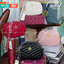 Tory Burch KIRA CHEVRON SMALL CAMERA BAG สาว ๆ ลุคคุณหนูไม่ควรพลาด Collection นี้เลยนะคะ เพราะ Kira Chevron เป็นรุ่นที่ตอบโจทย์และครองใจสาว ๆ ได้อย่างแท้จริง