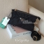 งานไซส์น่ารัก จากงานพรีเมี่ยมกิ้ฟ เคาเตอร์ต่างประเทศ Prada มีมาให้จับจองคะ รุ่นยอดฮิตที่สาวๆตามหากัน ภายนอกจับจีบปากกระเป๋า ดีมาก วัสดุผ้าNyonกันน้ำ เปิด/ปิดด้วยซิป สามารถคล้องมือเกร๋ๆ หรือจะถือเป็นครัชก็ไฮโซไปอี้ก ภายในเย็บติดป้ายหนังแบรนด์ มีช่องซิปเล็ก