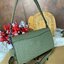 COACH TABBY SHOULDER BAG 26 ((73995)) พัฒนามากจากกระเป๋า Coach รุ่นดังยุค 1970 ทำจากผ้า Canvas เคลือบลายซิกเนเจอร์ หนังลายกรวดและหนังกลับ ด้วยวัสดุคลาสสิค มากับสายที่ถอดได้ถึง 2 สาย ไม่ว่าจะเป็นสายหิ้วหรือสายสะพาย หนังลายกรวดและหนังลูกวัวแบบเนื้อละเอียด แ