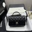 ORI | หนังแท้ Chanel Mini Classic Handbag With Top Handle กระเป๋าสะพายรุ่นคลาสสิกพร้อมหูจับถนัดมือ สวยเรียบหรู 🤍 สินค้าเกรดออริจินอล เทียบแท้