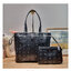 M.C.M SMALL REVERSIBLE LIZ SHOPPER IN VISETOS พร้อมเสิร์ฟความสวยให้ถึงบ้าน กับกระเป๋าทรงโท้ทไซส์ small ขนาดกำลังสวย แถมไม่พอ!! ยังมีใบลูกไปให้อีก สะพายแยกได้เก๋ๆด้วย!! ใครที่มองหากระเป๋าทรงโท้ทจุๆหน่อย ก็ต้องใบนี้เลย ดีไซน์ทรงสวยน่าใช้ โดดเด่นกว่าใคร ไม่ซ