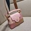 LV capucines mini top handle VIP ที่สุดของความสวยในราคาเบาๆ กระเป๋าถือสุดหรู ดีไซน์ทรงคลาสสิค ที่รอบนี้มาในไซส์มินิ ดีงามม้ากกกก!! มาพร้อมหูจับในตัว ด้วยรูปทรงวินเทจและวัสดุหนังลูกวัว ขับผิว ทำให้ไอเท็มนี้สะกดทุกสายตาจริงๆ และยังมีลูกเล่นที่ฝาปิดกระเป๋า ท