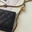 หนังแท้ VIP GIFT CHANEL classic shoulder crossbody bag วัสดุหนังเรียบเนียนสวยผู้ดีม๊ากกก งานอยู่ทรงคุณภาพดีตามแบบฉบับของแบรนด์ ขนาดกำลังดี น้ำหนักเบา ด้านหน้ามีโลโก้แบรนด์อะไหล่หรู มีช่องใส่บัตร ใส่ของจุกจิก เปิดปิดด้วยฝาปิดกระดุม งานตัวจริงสวยมากๆ ถูกใจร