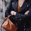 LOEWE CROSSBODY BAG VIP GIFT WITH PURCHASE GWP (**Size M**) กระเป๋าถือหรือสะพาย Limited จาก LOEWE PERFUME DUTY FREE วัสดุ Calfskin หนังแท้หนังสวยอยู่ทรงขนาดกำลังดีน้ำหนักเบา เปิดปิดด้วยซิป ภายในโล่งกว้างสามารถใส่กระเป๋าสตางค์ มือถือ ของใช้ได้เยอะ ด้านหลัง