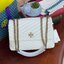Large : Tory Burch Kira Chevron Quilted Convertible Leather Crossbody Bag เป็นกระเป๋าที่ใช้ในการออกงานสำคัญหรือวันที่มีปาร์ตี้สังสรรค์ คุณควรเลือกใช้กระเป๋าที่มีดีไซน์สะดุดตา เพราะจะช่วยยกระดับและเพิ่มเสน่ห์ให้กับตัวคุณเองมากยิ่งขึ้น หากเป็นงานทางการ เช่น
