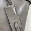 TOP ORI หนังแท้ | เกรดดีสุด PRADA Medium leather tote bag / pradahobo กระเป๋าสะพายทรงโฮโบ คลาสสิคหนังเงาสวยหรูดูแพง ใบใหญ่กำลังดี ดีไซน์ใหม่ล่าสุด ภายในโล่งกว้าง จุของได้สบายๆ