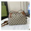 GUCCI GG Emblem small shoulder bag กระเป๋าสะพายคอลใหม่ ได้รับแรงบันดาลใจจากโลกแห่งการขี่ม้าดีไซน์คลาสสิคคงความเอกลักษณ์ สะพายไหล่ได้อย่างสง่างาม ขนาดน่าใช้มากๆ
