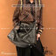 LV Bolso CarryAll Dark MM Handbag 40cm กระเป๋าสะพายใบใหญ่ เกรดออริ 1:1 ใช้งานต่างประเทศได้