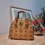 M.C.M MINI ESSENTIAL HALF MOON DISCO TOTE IN VISETOS กระเป๋าถือ/สะพายข้างไอเท็มรุ่นฮิต!! ที่เหล่าดาราเซเลป และไอดอลคนดังมีติดตัว เป็นรุ่นที่แมทช์ง่ายมากๆ
