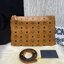 M.C.M Crossbody Pouch in Visetos Original กระเป๋าสะพายกึ่งคลัชท์ สุดล้ำ มีสายยาวสะพายข้างได้ รุ่นใหม่ล่าสุดมาแรงมาก ด้วยความสวยปังตั้งแต่แรกเห็น ภายในเป็นช่องโล่งไอเท็มนี้เด็ด แนะนำค่ะ
