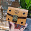 M.C.M PATRICIA ACCORDIAN CARD CASE IN VISETOS คอลเลคชั่นแพทริเซียไม่เคยทำให้เราผิดหวัง!! ดูแพงทุกรุ่นจริงจัง กระเป๋าถนอมบัตรที่หลายคนรอคอย ดีไซน์ยอดนิยมของแบรนด์