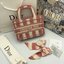 CHRISTIAN DIOR MINI BOOK TOTE กระเป๋าถือทรง Shopping ไซส์มินิ สวยคลาสสิค พกพาสะดวก ใช้งานง่ายสุดๆ วัสดุงานทอละเอียดคุณภาพดี ภายในเป็นช่องโล่ง ใบจริงงานสวยเกินเบอร์!! ไม่ผิดหวังจ้า