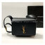 YSL Niki BESACE Brick Leather Bag กระเป๋าสะพายไหล่หูจับในตัว หรูหราขั้นสุด เสิร์ฟมาให้สวยทันใช้ปีใหม่แน่นอนค่า ใบจริงดูแพงเกินคุ้ม ดีไซน์เรียบแต่โดดเด่นด้วยความเป็นเอกลักษณ์ ภายในโล่งกว้าง สะพายได้สวยๆปังๆก่อนใคร ของใหม่แบบนี้รีบตำเลยน้า