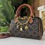 CELINE MINI BOSTON IN TRIOMPHE CANVAS / CELINE MINI CROSSBODY BAG VIP วัสดุแคนวาสหนังสวยอยู่ทรง ดีไซน์ยอดนิยมทรง Speedy ประดับสร้อย สายโซ่สีทองหรูเปิดปิดด้วยซิปคู่แบรนด์
