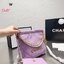 Chanel 22 mini bag with pearls 8" / Chanel Bag พร้อมส่ง กระเป๋าสะพาย สายโซ่อะไหล่ทองพร้อมสายมุกสวยหรู ทรงยอดฮิตในปี 2023 หิ้วหรือคล้องไหล่ได้ มาพร้อมกล่อง อปก ครบเซ็ท รอบนี้จัดราคาพิเศษสุดคุ้มค่ะ ใช้งานต่างประเทศได้ ภาพถ่ายจากงานขายจริง
