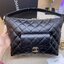 Chanel Hobo Bag 23B 28cm ออริสลับแท้ ใช้งานต่างประเทศได้ งานเกรดหนังสวย อะไหล่ทองสวยหรู กระเป๋าสะพายทรงโฮโบใบใหญ่ จุของได้เยอะ มี 2 ขนาดกำลังสวย ดีไซน์ใหม่ 2023 ตัวแม่ตัวมัม ห้ามพลาดเลยค่า