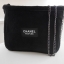 Best Seller! กระเป๋าสะพาย CHANEL PERFUME CROSSBODY BAG ของสมนาคุณจาก เคาเตอร์แบรนด์ดัง CHANEL เปิด/ปิด ด้วยซิบ มาพร้อมสายโซ่ที่ถอดได้ ด้านในซับกันน้ำ ที่จับรูดซิปเก๋ ปั้มแบรนด์ CHANEL ขนกระเป๋านุ่มเวอร์ จุของได้เยอะ ใช้เป็นกระเป๋าใส่เครื่องสำอางค์ ใช้ถือ 