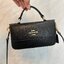 Coach Mini Josie Top Handle Crossbody In Blocked Signature Canvas (cc340) ใหม่ล่าสุด กระเป๋าสะพายหรือถือใบเล็กกระทัดรัด วัสดุหนังตัดขอบหนังแท้ ภายในช่องโล่งกว้างสามารถใส่โทรศัพท์ iPhonePro max ได้ มีช่องใส่บัตรเครดิต 2 ช่อง เปิดปิดด้วนกระดุมแป๊ก ซับในผ้า 