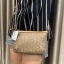 Calvin klein mini crossbodyBag กระเป๋าสะพายทรงครอสบอดี้ มีลายแบรนด์เป็นซิกเนเจอร์รอบใบทั้งภายในและภายนอก เปิดปิดด้วยซิปเดียวใช้งานง่าย ใบมินิน่ารัก ใส่ธนบัตร บัตรต่างๆ เครื่องสำอางค์ของจุกจิกได้ ต้องมีสะพาย นับเป็นตัวเลือกที่น่าสนใจสำหรับคนที่กำลังมองหากร