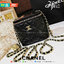 พรีเมี่ยมกิ๊ฟแท้ 100% 】Chanel Mini Clutch Bag With Chain VIP Gift With Purchase (GWP) กระเป๋าสะพายพรีเมี่ยมกิ้ฟทรงเหลี่ยมขนาดมินิสุดน่ารักดีไซน์สุดฮิตหนังเรียบสวยอยู่ทรงเปิดปิดด้วยซิปคู่สะดวกใช้ ด้านหน้าประดับโลโก้แบรนด์อะไหล่ทอง