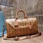 M.C.M TRAVELER WEEKENDER IN VISETOS จัดให้แล้วจ้า สายแคมป์ปิ้ง สายสปอร์ต สายลุย ใบนี้เอาอยู่แน่นอน!! กระเป๋าเดินทาง ใบใหญ่จุใจ ดีไซน์คลาสสิคสไตล์แบรนด์ มาพร้อม tag หนังห้อย พร้อมกุญแจสำหรับล็อคซิป วัสดุหนังแคนวาสคุณภาพดีเต็มใบ และมีหมุดรองก้นกระเป๋าและสาย