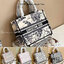 DIOR SMALL BOOK TOTE กระเป๋าสะพายทรงโท้ท สวยคลาสสิคขนาดกำลังดี พกพาสะดวก ใช้งานง่ายสุดๆ วัสดุงานทอละเอียดคุณภาพดี ภายในเป็นช่องโล่ง ใบจริงงานสวยเกินเบอร์!! สวยงามเกินราคา ไม่ผิดหวังจ้า