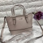 GUESS BALDWINPARK MINI CROSSBODY BAG พร้อมส่ง กระเป๋าถือหรือสะพาย วัสดุหนังแก้วอย่างดี หนังนิ่ม น้ำหนักเบา ตัวกระเป๋าลาย G ทั้งใบสวยมากค่ะ เปิดปิดกระเป๋าแบบซิป ภายในโล่ง ใส่ ipad mini ได้ มีช่องเล็กให้ใส่ของจุกจิก ซับในเป็นผ้าลายแบรนด์ สายสะพายถอดออกไม่ได