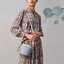 Tory Burch Robinson mini bucket bag กระเป๋าถือและสะพาย Crossbody ทรงถังสวยสุดฮิต เป็นรูปทรงใหม่ มาแรงที่สุดในตอนนี้!! ประดับโลโก้ด้านหน้า สวยโดดเด่นไม่เหมือนใคร วัสดุหนังวัวแท้ หนังสวย น้ำหนักเบา ตั้งอยู่ทรง ด้านในมีกระเป๋าผ้าลายแบรนด์ สามารถถอดออกได้ ภาย